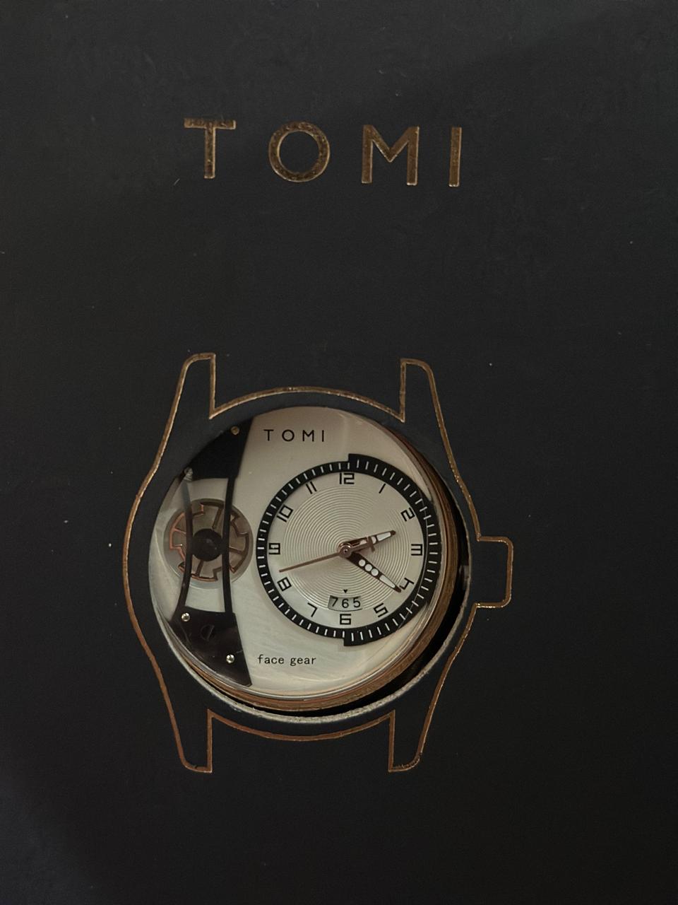 TOMI FACE GEAR GENTLEMEN EDITION WATCH